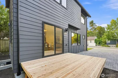 4909 SW Canada Drive, Seattle, WA 98136 - Photo 9