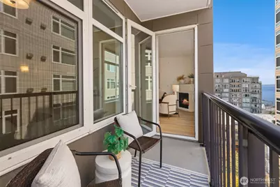 2801 1st Avenue #703, Seattle, WA 98121 - Photo 1