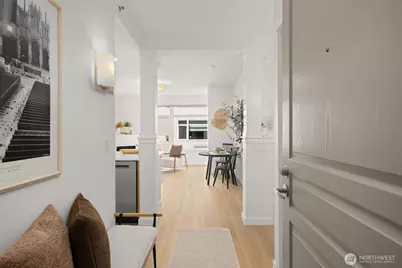 2801 1st Avenue #703, Seattle, WA 98121 - Photo 5