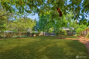 1638 N 190th St, Shoreline, WA 98133 - Photo 31
