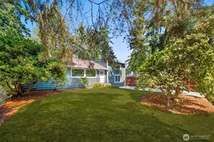 1638 N 190th St, Shoreline, WA 98133 - Photo 3