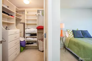 1909 10th Ave W, Seattle, WA 98119 - Photo 11