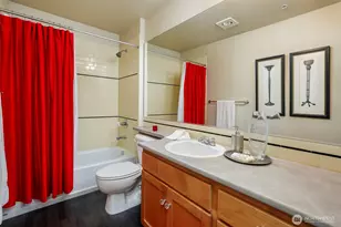 1909 10th Ave W, Seattle, WA 98119 - Photo 17