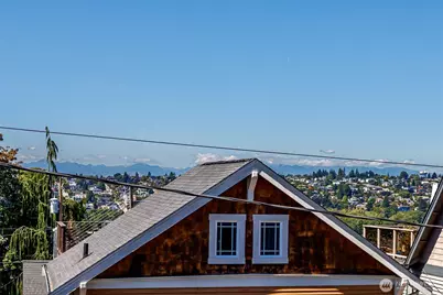 1909 10th Avenue W #201, Seattle, WA 98119 - Photo 3