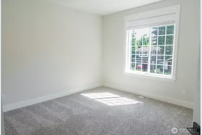10420 NE 112th Street, Kirkland, WA 98033 - Photo 27