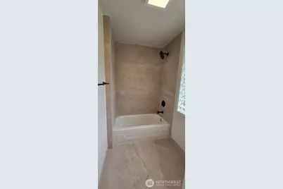 16066 Inglewood Road NE, Kenmore, WA 98028 - Photo 31