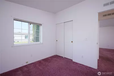 808 SE Mockingbird Drive, College Place, WA 99324 - Photo 17