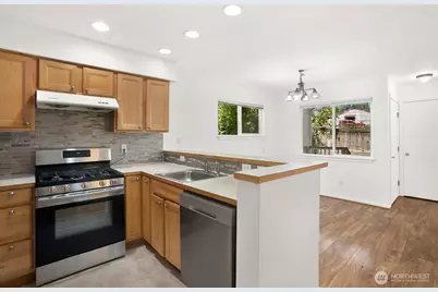 3308 S Holly Place, Seattle, WA 98118 - Photo 15