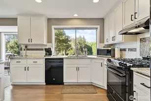 16511 45th St Ct E, Lake Tapps, WA 98391 - Photo 7