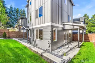 10702 Linden Ave N, Seattle, WA 98133 - Photo 31