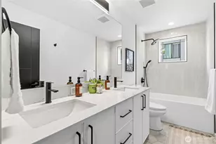 10702 Linden Ave N, Seattle, WA 98133 - Photo 21