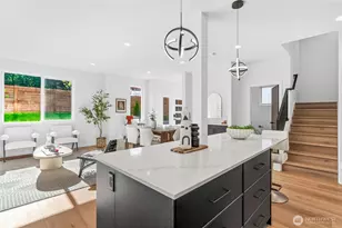 10702 Linden Ave N, Seattle, WA 98133 - Photo 17