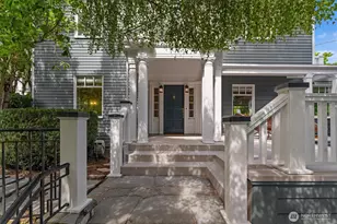 1920 NE Naomi Pl, Seattle, WA 98115 - Photo 25