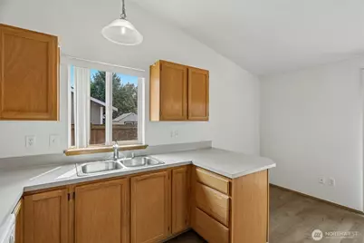 10506 63rd Drive NE, Marysville, WA 98270 - Photo 9