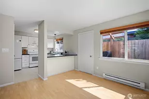 212 SW 146th St, Burien, WA 98166 - Photo 9