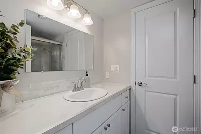 212 SW 146th Street #105, Burien, WA 98166 - Photo 29