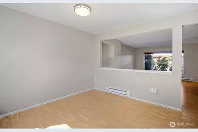 212 SW 146th Street #105, Burien, WA 98166 - Photo 7