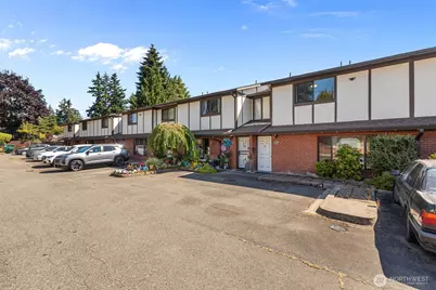 212 SW 146th Street #105, Burien, WA 98166 - Photo 33