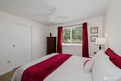 6820 Meridian Road SE, Olympia, WA 98513 - Photo 13