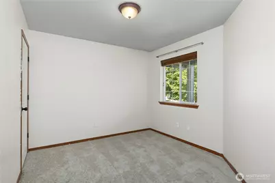 20406 7th Avenue Ct E, Spanaway, WA 98387 - Photo 17