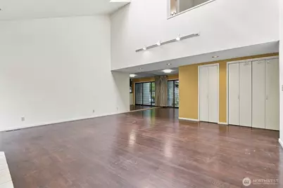 3605 93rd Avenue SE, Mercer Island, WA 98040 - Photo 5