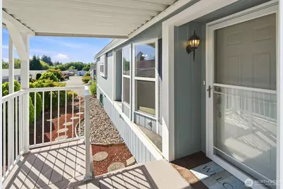 1427 100th Street SW #22, Everett, WA 98204 - Photo 3