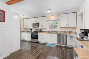 997 W Larson Rd, Bellingham, WA 98226 - Photo 13