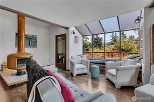9106 Peacock Hill Ave, Gig Harbor, WA 98332 - Photo 11