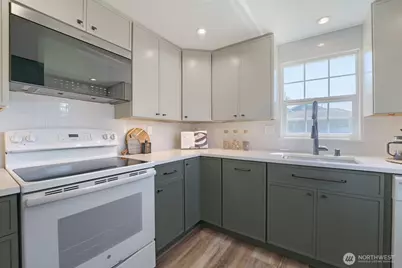 6322 18th Avenue SW, Seattle, WA 98106 - Photo 9