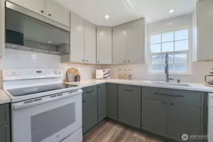 6322 18th Ave SW, Seattle, WA 98106 - Photo 9