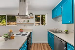 8305 Cirque Dr W, University Place, WA 98467 - Photo 13