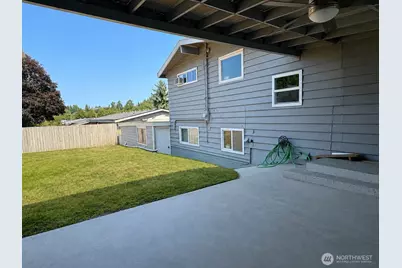 18935 47th Avenue S, SeaTac, WA 98188 - Photo 15
