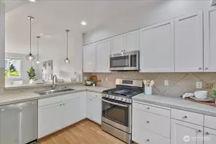 10901 124th Ave NE, Kirkland, WA 98033 - Photo 7
