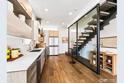 1339 15th Avenue S, Seattle, WA 98144 - Photo 9