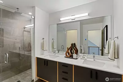 2314 Thorndyke Avenue W #B, Seattle, WA 98199 - Photo 23