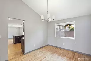 12923 SE 245th St, Kent, WA 98030 - Photo 11