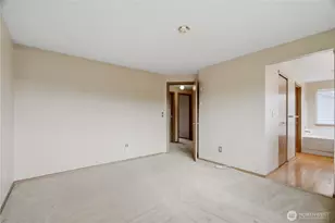 12402 107th Pl NE, Kirkland, WA 98034 - Photo 15