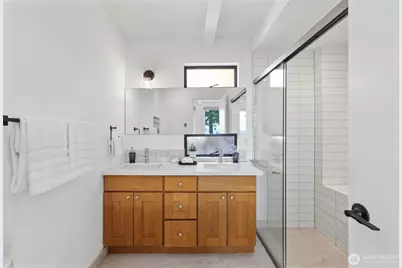 2003 82nd Avenue SE, Mercer Island, WA 98040 - Photo 21