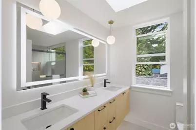 7533 31st Avenue NE #B, Seattle, WA 98115 - Photo 9
