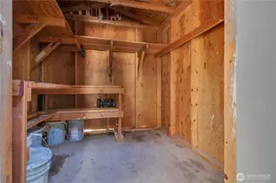 707 37th St SE, Auburn, WA 98002 - Photo 23