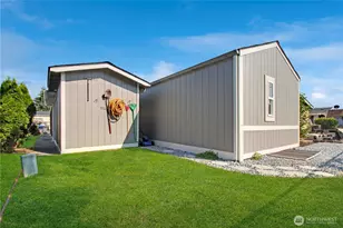 707 37th St SE, Auburn, WA 98002 - Photo 25