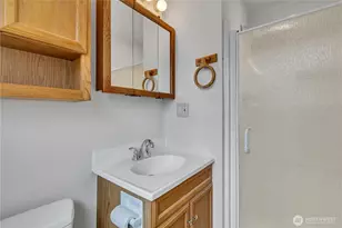 530 Forrest Park Dr, Fircrest, WA 98466 - Photo 13
