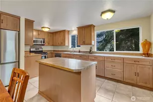 530 Forrest Park Dr, Fircrest, WA 98466 - Photo 7