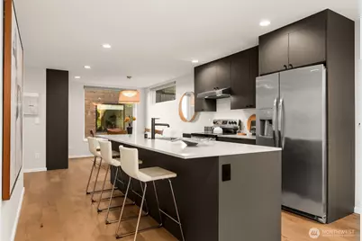 1105 Yakima Avenue S, Seattle, WA 98144 - Photo 9