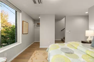 1105 Yakima Ave S, Seattle, WA 98144 - Photo 17