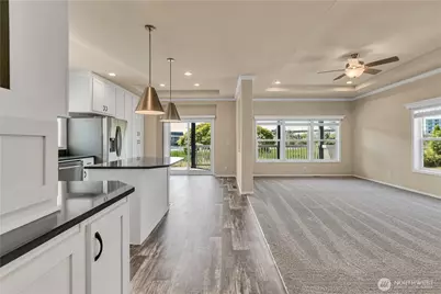 18317 32nd Avenue S #340, SeaTac, WA 98188 - Photo 11