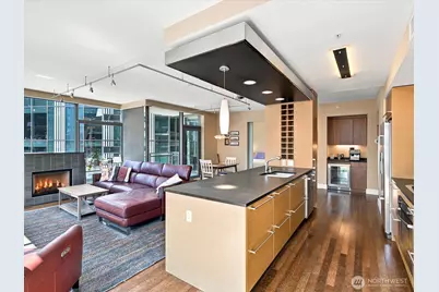 820 Blanchard Street #1007, Seattle, WA 98121 - Photo 9