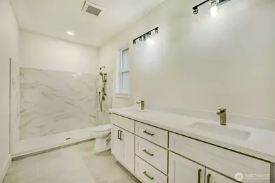 4402 S 331st Place, Federal Way, WA 98001 - Photo 11