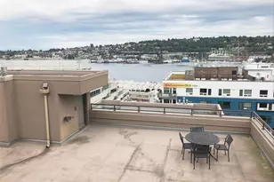 701 Galer St, Seattle, WA 98109 - Photo 9