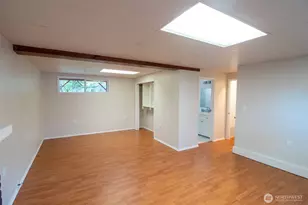 12410 98th Ave NE, Kirkland, WA 98034 - Photo 17
